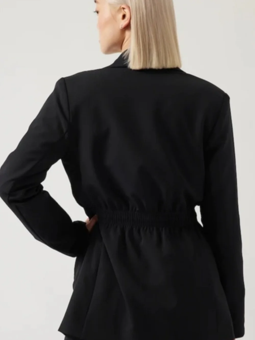 ATHLETA NWT Black Tailored Blazer Cinched Waist Chic Style Size 4 - Picture 5 of 8